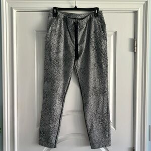 Lululemon Speckled Jet Pant. EUC